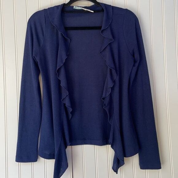 Urban Outfitters Kimchi Blue Women’s Ruffles Cardigan Sweater Size Small - Picture 2 of 9